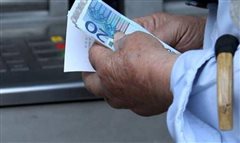 Συντάξεις: Οι ημερομηνίες πληρωμής για όλα τα ταμεία