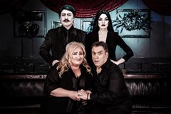 Οικογένεια Άνταμς μιούζικαλ στο Θέατρο Βέμπο