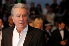 Πέθανε ο Αλέν Ντελόν 