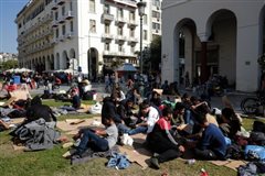 Που θα μεταφερθούν οι πρόσφυγες από την πλατεία Αριστοτέλους