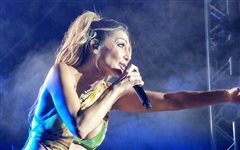 Η Δέσποινα Βανδή στο θέατρο Γης 