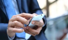 Τι αλλάζει για τους συνδρομητές κινητής και σταθερής τηλεφωνίας