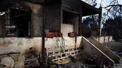 Μη κατοικήσιμα τα μισά σπίτια των πυρόπληκτων