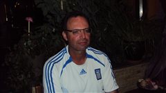 Θεσσαλονικιός γιατρός τρέχει όλη την Ελλάδα για την πρόληψη τροχαίων