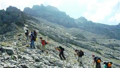 Επιχείρηση μεταφοράς 11χρονου αγοριού από τον Όλυμπο