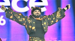 Ο Akylas θα τραγουδήσει στον εθνικό τελικό της Σερβίας